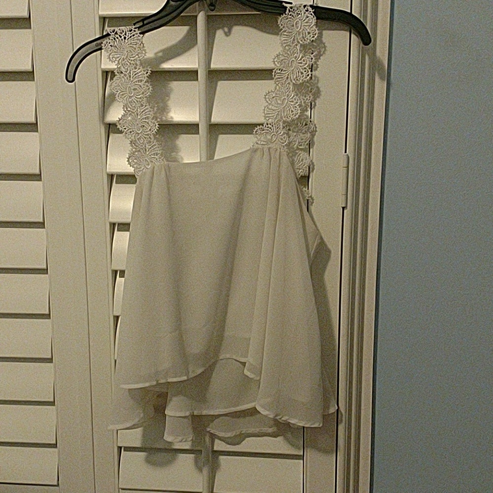 White lace tank top